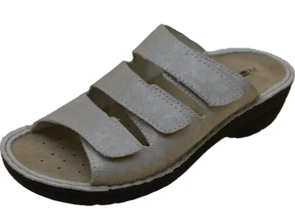 Chalk_Microvelour