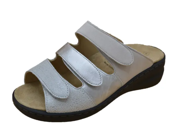 Spezial_Crysta_Grey