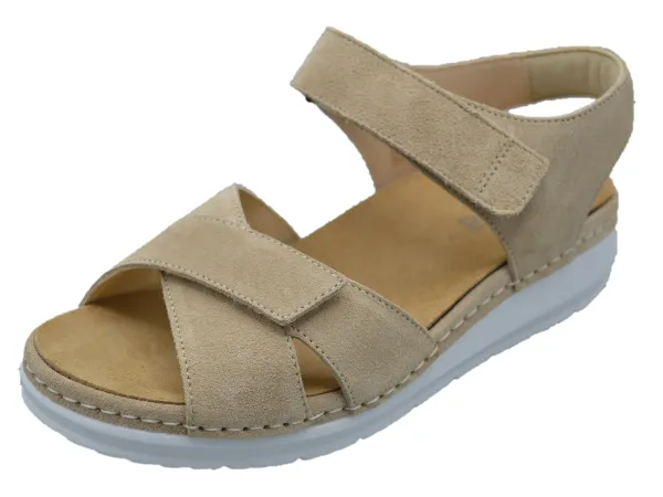 Suede_Softly_Taupe_1