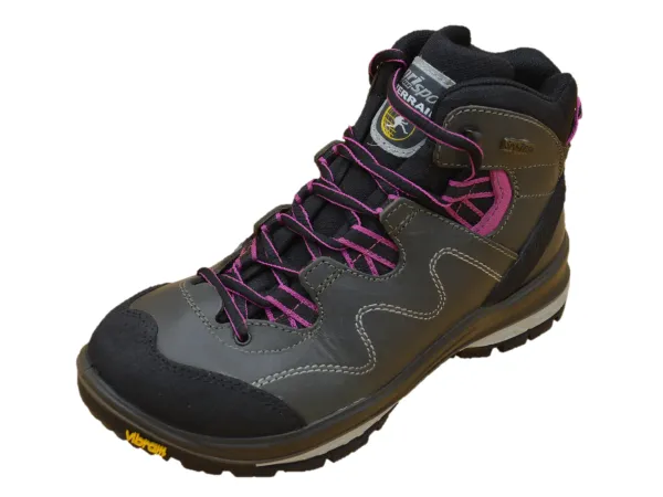 Trainer_mid_fux12529