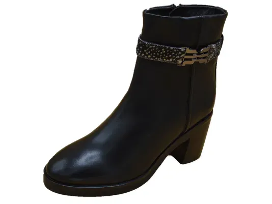 Vivien_Leather_Black