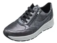 Holly_Blade_Anthracite_1
