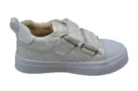 Sneaker_White_metallic