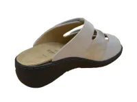 Spezial_Crysta_Grey_1