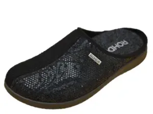 Bari_Black
