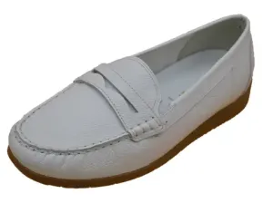 Pigalle_Weiss