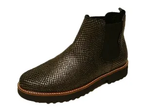 Silvia_Black_Brons