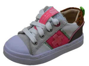 Sneaker_White_Fuchsia