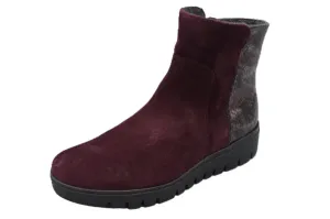 Velour_Boa_Lack_Mulberry